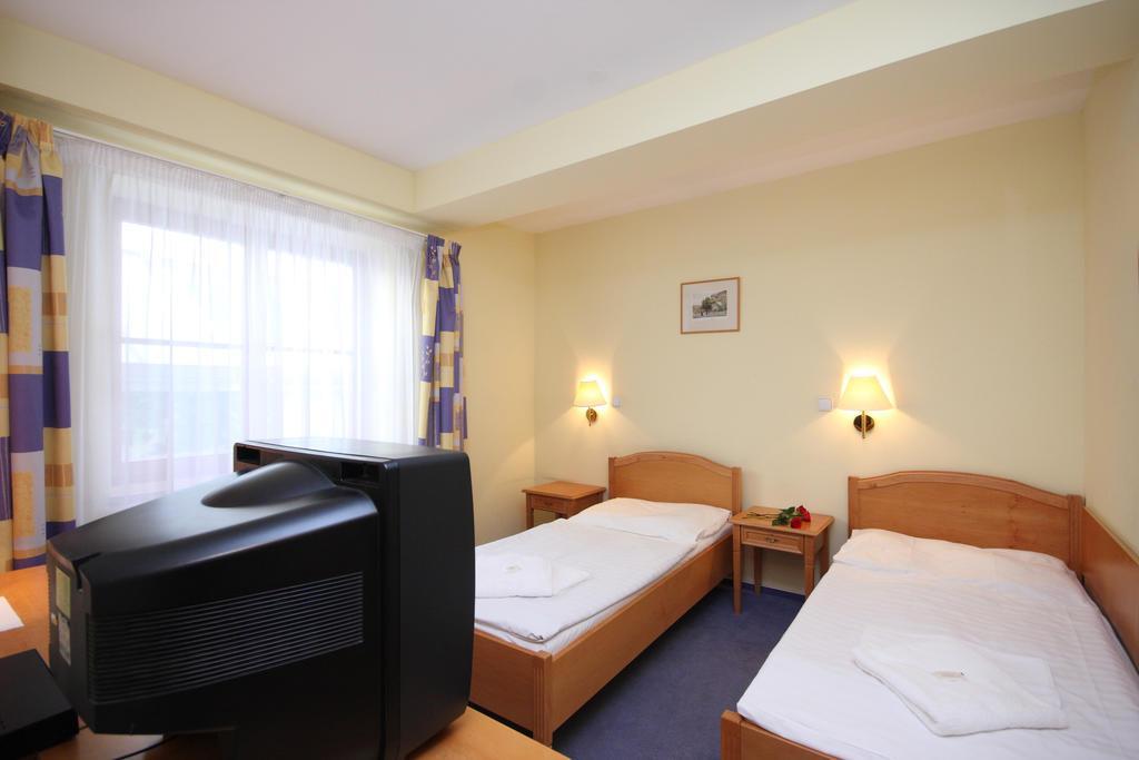 Claris 3* Praga